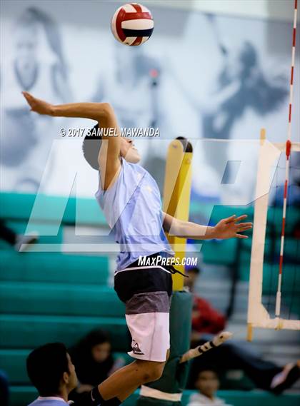 Thumbnail 2 in El Camino Real vs Granada Hills Charter photogallery.
