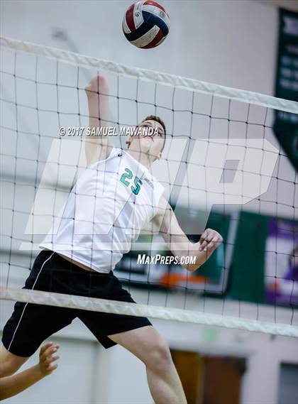 Thumbnail 1 in El Camino Real vs Granada Hills Charter photogallery.
