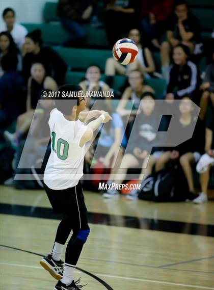 Thumbnail 2 in El Camino Real vs Granada Hills Charter photogallery.