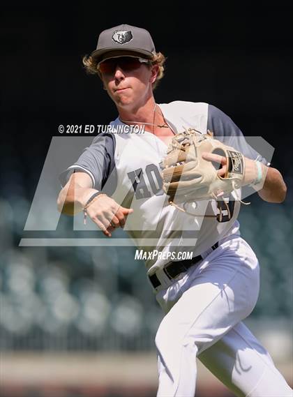 Thumbnail 1 in Houston County vs. Lassiter (GHSA 6A Championship Game 1) photogallery.