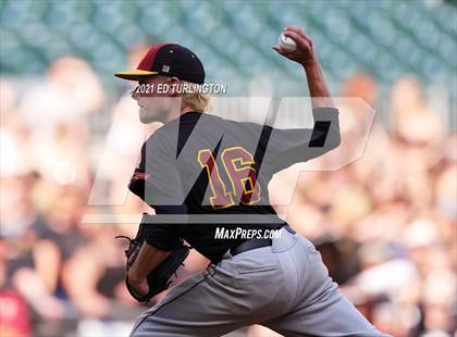 Thumbnail 3 in Houston County vs. Lassiter (GHSA 6A Championship Game 1) photogallery.