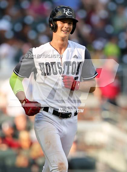 Thumbnail 2 in Houston County vs. Lassiter (GHSA 6A Championship Game 1) photogallery.