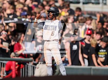Thumbnail 3 in Houston County vs. Lassiter (GHSA 6A Championship Game 1) photogallery.