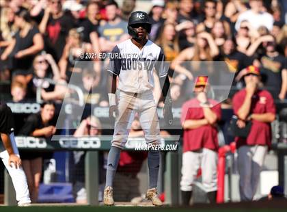 Thumbnail 2 in Houston County vs. Lassiter (GHSA 6A Championship Game 1) photogallery.