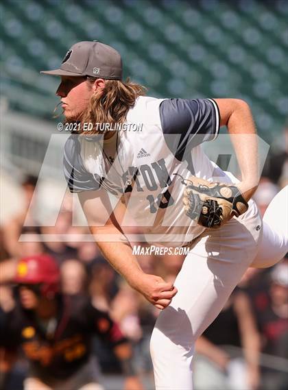 Thumbnail 2 in Houston County vs. Lassiter (GHSA 6A Championship Game 1) photogallery.