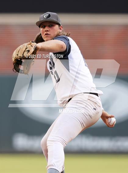 Thumbnail 3 in Houston County vs. Lassiter (GHSA 6A Championship Game 1) photogallery.