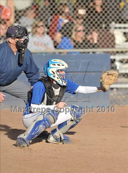 Thumbnail 1 in Carson vs. Lincoln (Victory Pre-Season Tournament) photogallery.