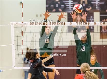 Thumbnail 1 in Reagan vs. Lake Travis (UIL 6A Bi-District Playoff) photogallery.