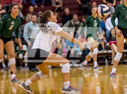 Thumbnail 3 in Reagan vs. Lake Travis (UIL 6A Bi-District Playoff) photogallery.
