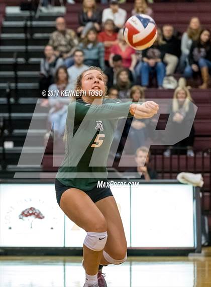 Thumbnail 3 in Reagan vs. Lake Travis (UIL 6A Bi-District Playoff) photogallery.