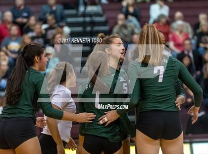 Thumbnail 3 in Reagan vs. Lake Travis (UIL 6A Bi-District Playoff) photogallery.