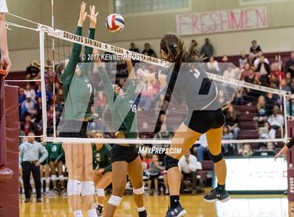 Thumbnail 1 in Reagan vs. Lake Travis (UIL 6A Bi-District Playoff) photogallery.