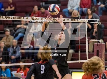 Thumbnail 3 in Reagan vs. Lake Travis (UIL 6A Bi-District Playoff) photogallery.