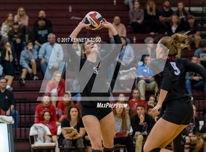 Thumbnail 1 in Reagan vs. Lake Travis (UIL 6A Bi-District Playoff) photogallery.