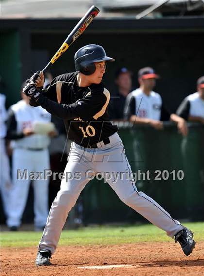 Thumbnail 2 in Palos Verdes Peninsula @ Glendora (CIF SS D2 Playoffs) photogallery.