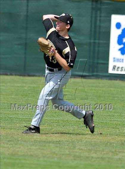 Thumbnail 3 in Palos Verdes Peninsula @ Glendora (CIF SS D2 Playoffs) photogallery.