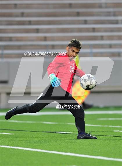 Thumbnail 3 in Mayde Creek vs. Cypress Ridge (UIL 6A Area Playoff) photogallery.