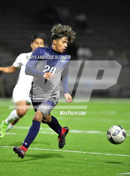 Thumbnail 3 in Mayde Creek vs. Cypress Ridge (UIL 6A Area Playoff) photogallery.