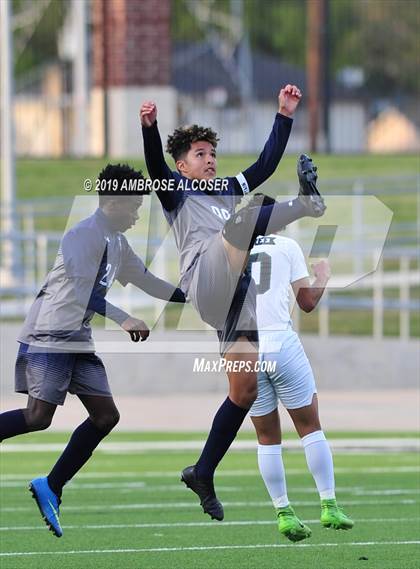 Thumbnail 2 in Mayde Creek vs. Cypress Ridge (UIL 6A Area Playoff) photogallery.