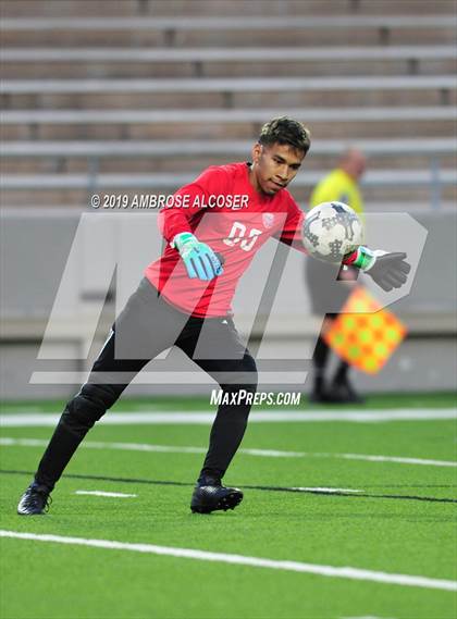 Thumbnail 2 in Mayde Creek vs. Cypress Ridge (UIL 6A Area Playoff) photogallery.
