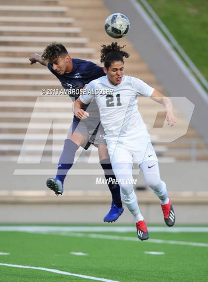 Thumbnail 3 in Mayde Creek vs. Cypress Ridge (UIL 6A Area Playoff) photogallery.