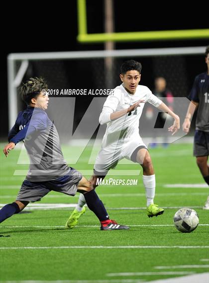 Thumbnail 3 in Mayde Creek vs. Cypress Ridge (UIL 6A Area Playoff) photogallery.