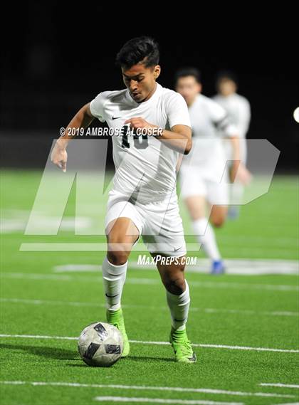 Thumbnail 2 in Mayde Creek vs. Cypress Ridge (UIL 6A Area Playoff) photogallery.