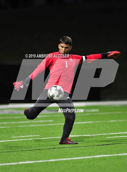 Thumbnail 2 in Mayde Creek vs. Cypress Ridge (UIL 6A Area Playoff) photogallery.