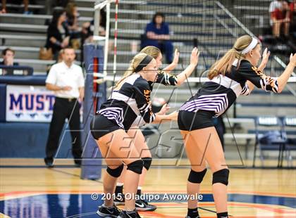 Thumbnail 3 in  Rockwall @ Sachse photogallery.