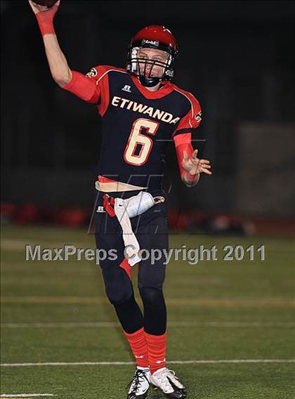Thumbnail 3 in Glendora vs. Etiwanda photogallery.