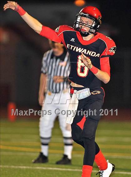 Thumbnail 3 in Glendora vs. Etiwanda photogallery.