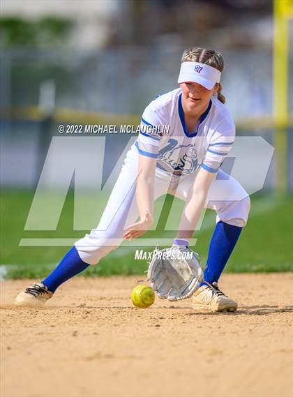 Thumbnail 2 in Syosset @ Calhoun photogallery.