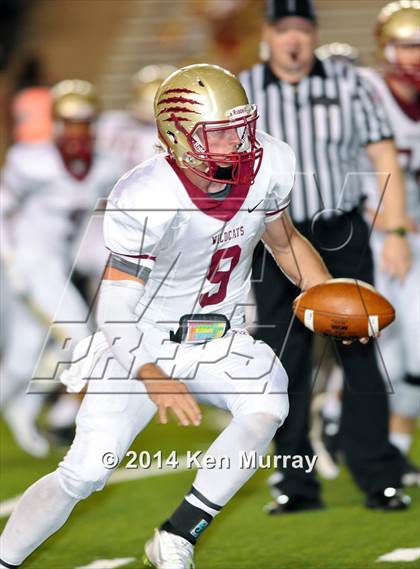 Thumbnail 2 in Cypress Woods vs Manvel (UIL 6A Regional Playoff) photogallery.