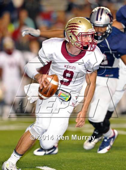 Thumbnail 2 in Cypress Woods vs Manvel (UIL 6A Regional Playoff) photogallery.