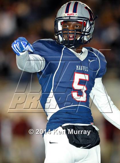 Thumbnail 2 in Cypress Woods vs Manvel (UIL 6A Regional Playoff) photogallery.