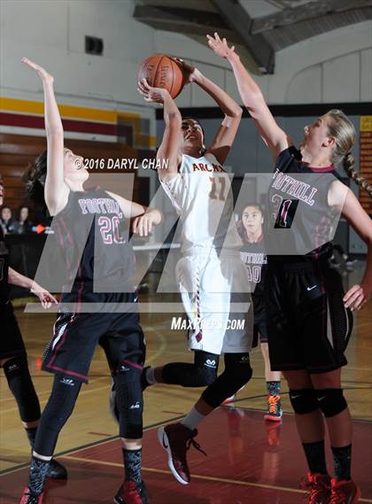 Thumbnail 3 in Arcadia vs. Foothill Tech photogallery.
