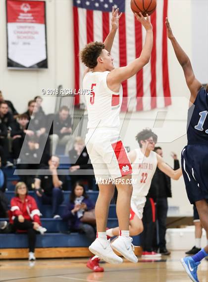 Thumbnail 2 in Compton @ Mater Dei (Beach Bash Tournament) photogallery.