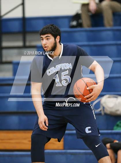 Thumbnail 2 in Compton @ Mater Dei (Beach Bash Tournament) photogallery.