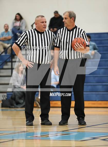 Thumbnail 3 in Compton @ Mater Dei (Beach Bash Tournament) photogallery.