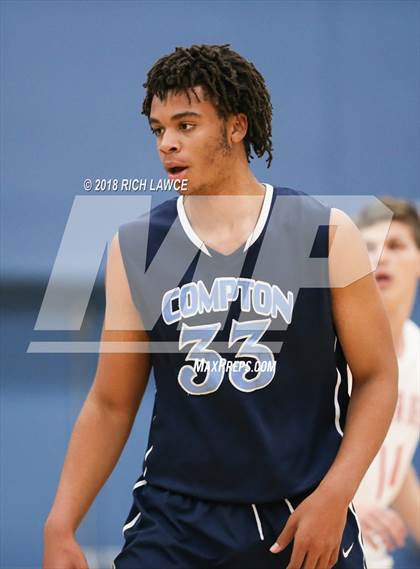 Thumbnail 2 in Compton @ Mater Dei (Beach Bash Tournament) photogallery.