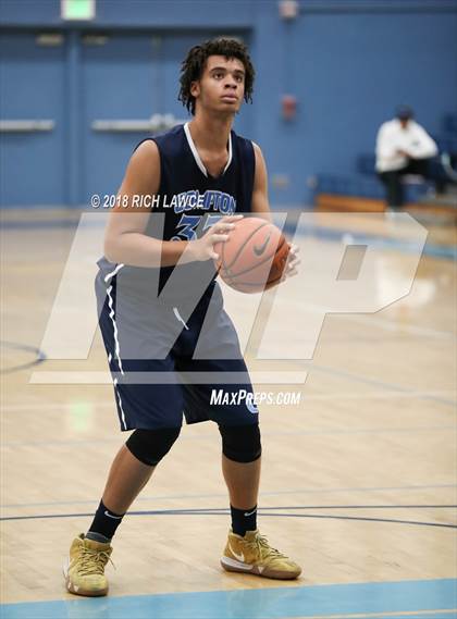 Thumbnail 3 in Compton @ Mater Dei (Beach Bash Tournament) photogallery.
