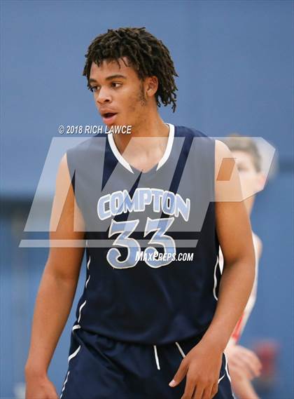 Thumbnail 1 in Compton @ Mater Dei (Beach Bash Tournament) photogallery.