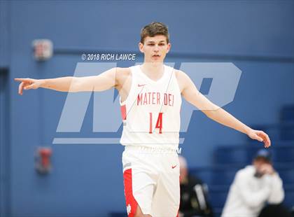 Thumbnail 3 in Compton @ Mater Dei (Beach Bash Tournament) photogallery.
