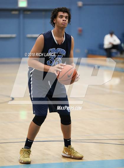 Thumbnail 1 in Compton @ Mater Dei (Beach Bash Tournament) photogallery.