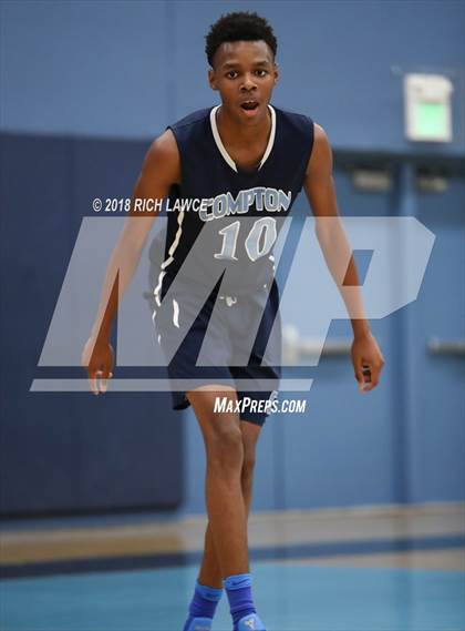 Thumbnail 2 in Compton @ Mater Dei (Beach Bash Tournament) photogallery.