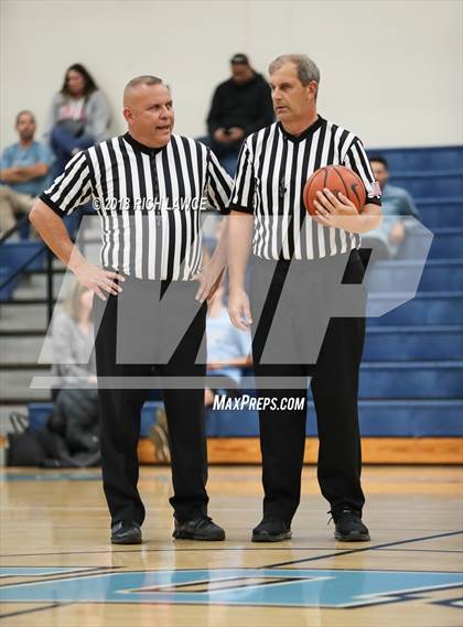 Thumbnail 1 in Compton @ Mater Dei (Beach Bash Tournament) photogallery.