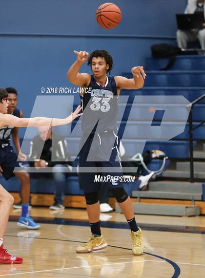 Thumbnail 3 in Compton @ Mater Dei (Beach Bash Tournament) photogallery.