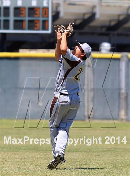 Thumbnail 2 in El Camino @ La Costa Canyon (Game 2) photogallery.
