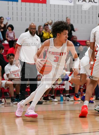 Thumbnail 1 in International vs. Indiana Math & Science Academy North (IHSAA A Sectional) photogallery.