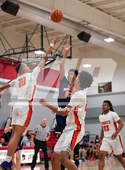 Thumbnail 2 in International vs. Indiana Math & Science Academy North (IHSAA A Sectional) photogallery.